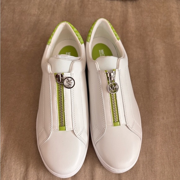 Michael Kors 100 % leather KEATON LEATHER LIFESTYLE CASUAL AND FASHION
SNEAKERS - Picture 6 of 8